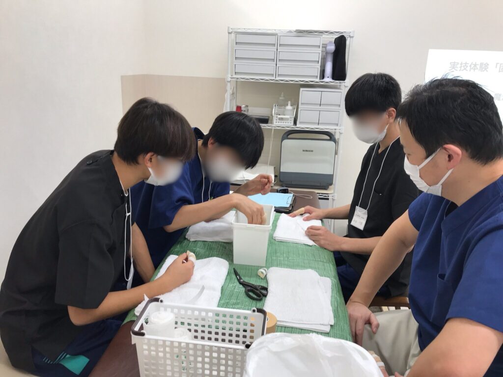 固定体験の様子